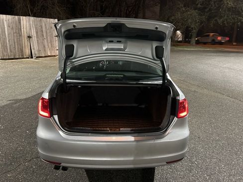 Used 2014 Volkswagen Jetta TDI image 10