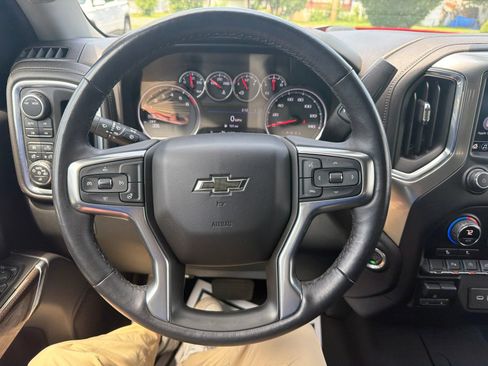 Used 2020 Chevrolet Silverado 1500 LT Trail Boss w/ Convenience Package AWD/4WD image 13