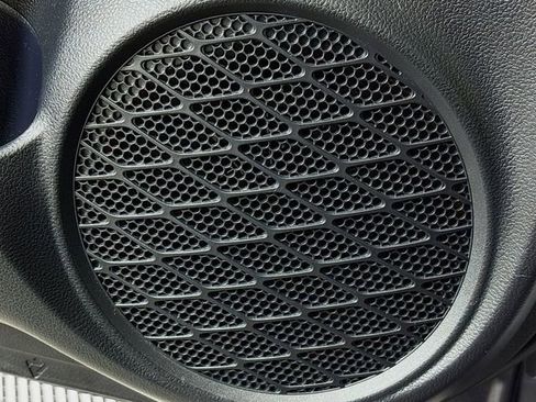 Used 2018 Toyota Prius Prime Advanced image 25