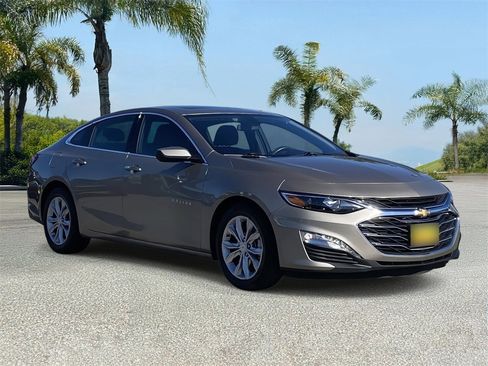 Used 2022 Chevrolet Malibu LT image 5