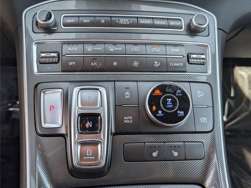 Used 2023 Hyundai Santa Fe SEL image 25