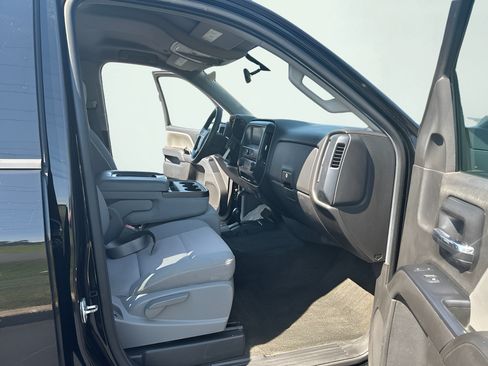 Used 2016 Chevrolet Silverado 1500 Custom w/ Custom Convenience Package AWD/4WD image 26