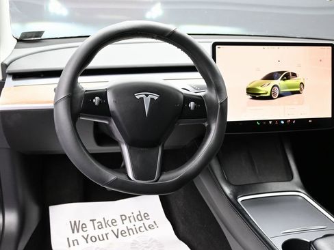 Used 2022 Tesla Model 3 Standard Range image 35