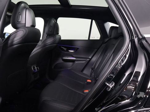 Certified 2026 Mercedes-Benz GLC 300 image 11