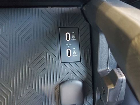 New 2025 Toyota Tacoma TRD Off-Road image 31