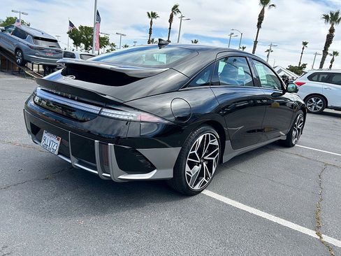 Used 2024 Hyundai Ioniq 6 Limited RWD image 3
