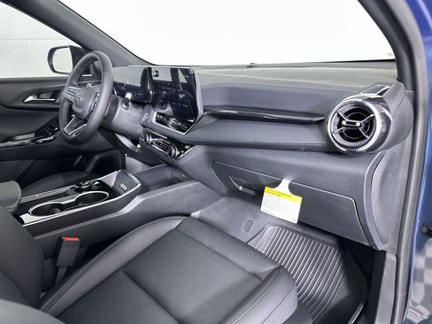 New 2026 Chevrolet Equinox LT w/ Convenience Package II image 64