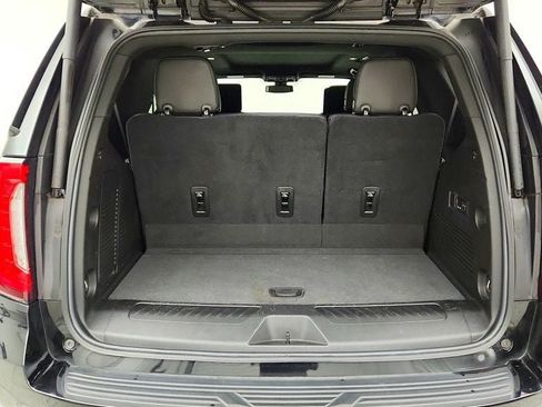 Used 2021 GMC Yukon SLT w/ SLT Premium Package AWD/4WD image 46