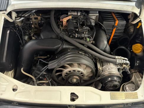 Used 1994 Porsche 911 Carrera 4 image 27
