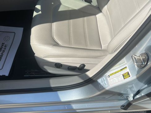 Used 2019 Volkswagen Passat 2.0T Wolfsburg w/ Wheels & Sunroof Package FWD image 20