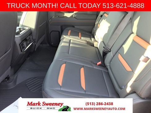 New 2026 GMC Sierra 1500 AT4 w/ Technology Package image 12
