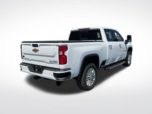 Used 2023 Chevrolet Silverado 2500 High Country w/ LPO, Hitch Package AWD/4WD image 16