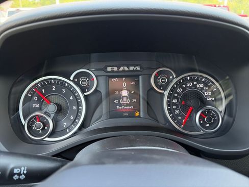 New 2027 RAM 1500 4x4 Crew Cab image 23