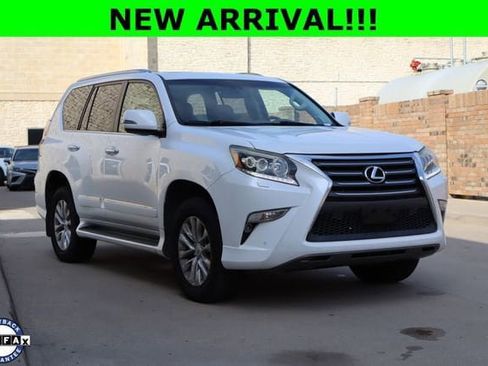 Used 2015 Lexus GX 460 w/ Premium Package AWD/4WD image 2