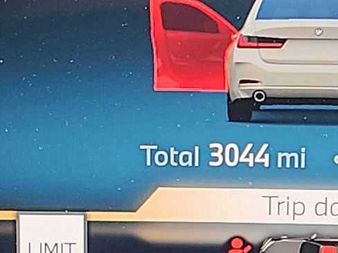 Used 2026 BMW 330i xDrive Sedan w/ Convenience Package image 18