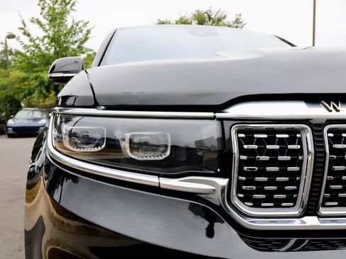 Used 2022 Jeep Grand Wagoneer Series III w/ Rear Seat Video Group 1 image 22