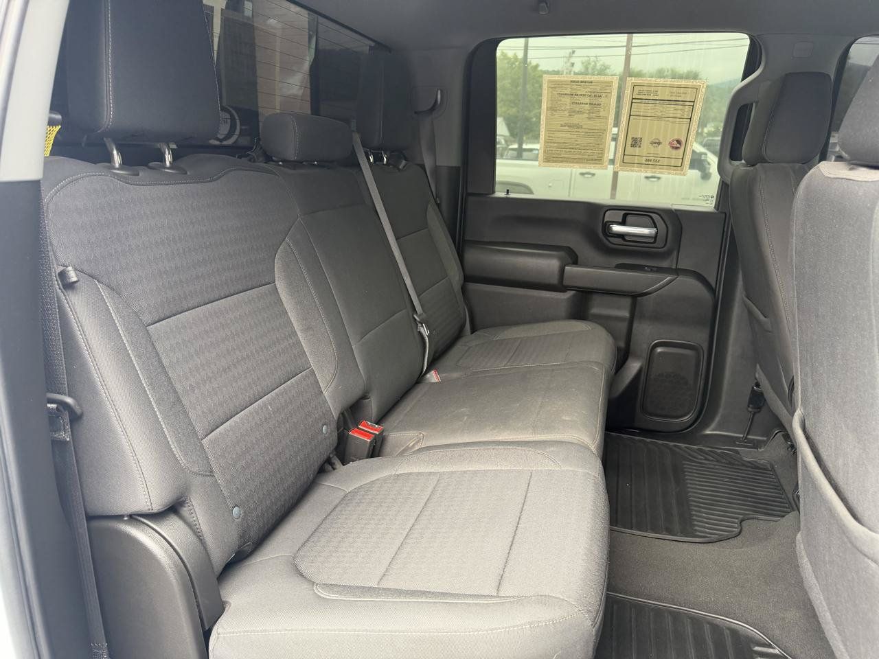 Used 2022 Chevrolet Silverado 2500 Custom w/ Custom Convenience Package AWD/4WD image 19