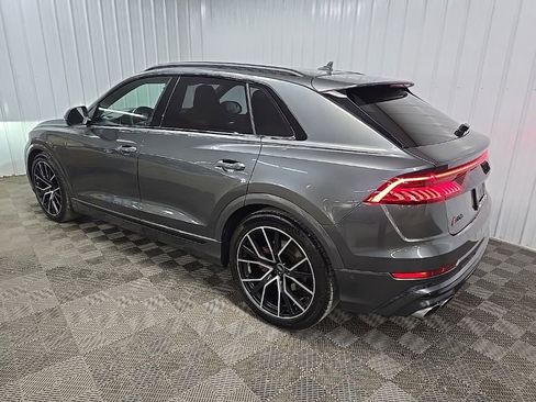 Used 2022 Audi SQ8 Prestige AWD/4WD image 9