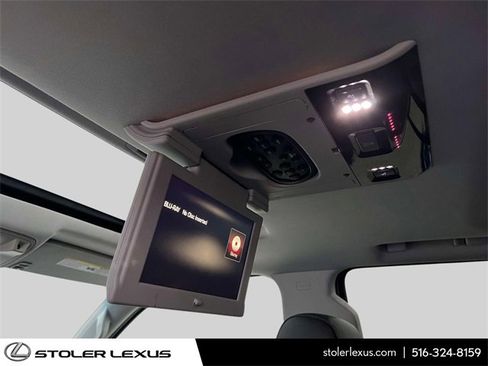 Used 2015 GMC Yukon SLT w/ Open Road Package image 16