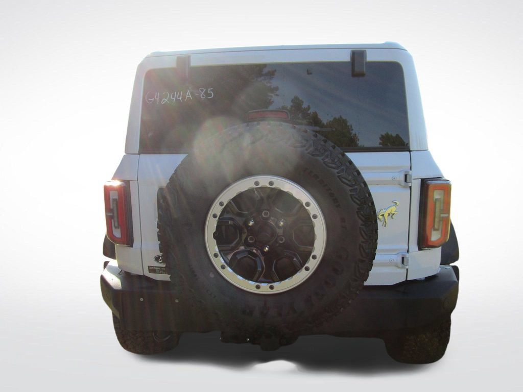 Used 2026 Ford Bronco Outer Banks w/ Sasquatch Package AWD/4WD image 11