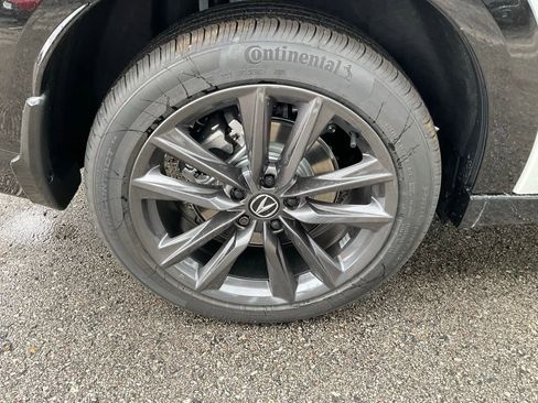 New 2025 Acura ADX A-Spec image 7