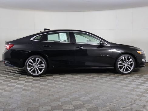 Used 2024 Chevrolet Malibu LT image 19