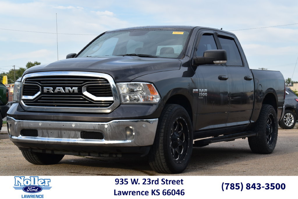 Used 2019 RAM 1500 Big Horn AWD/4WD image 1