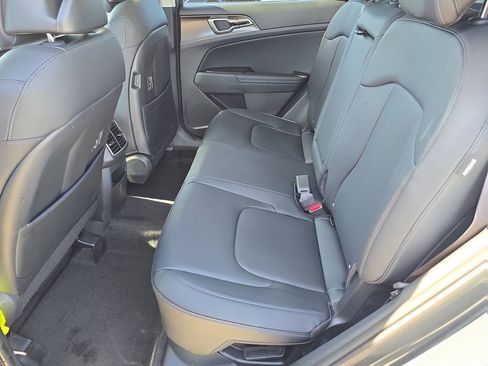 New 2026 Kia Sportage EX image 17