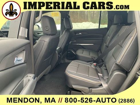 New 2026 Chevrolet Traverse High Country w/ LPO, Floor Liner Package AWD/4WD image 13