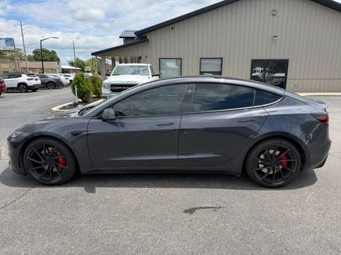 Used 2024 Tesla Model 3 Performance AWD/4WD image 2