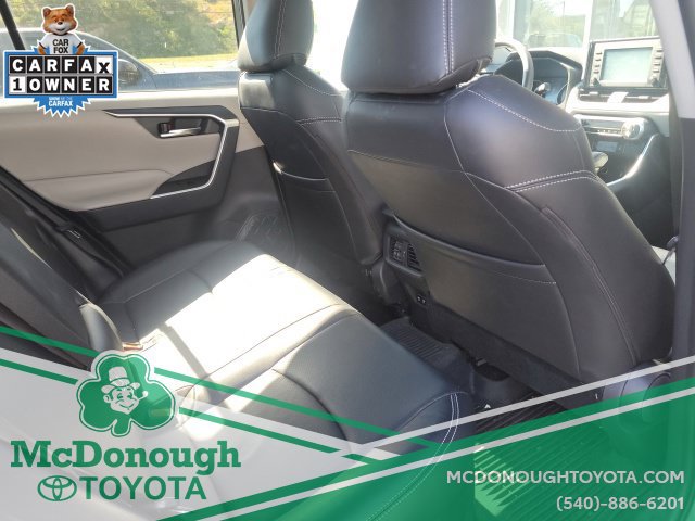 Used 2019 Toyota RAV4 XLE w/ Convenience Package AWD/4WD image 12