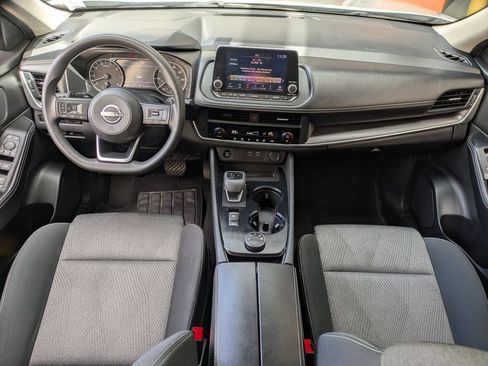 Used 2024 Nissan Rogue SV AWD/4WD image 25