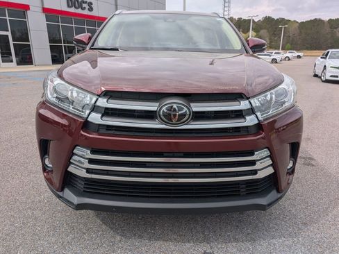 Used 2019 Toyota Highlander Limited image 8