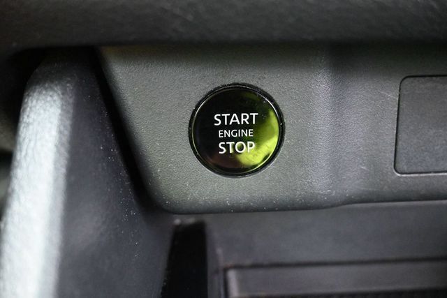 Used 2024 Nissan Rogue S AWD/4WD image 23