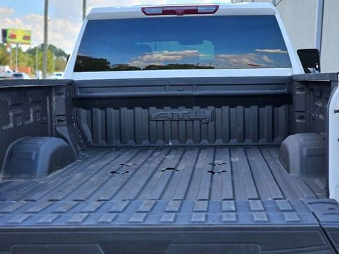 Used 2023 GMC Sierra 2500 AT4 w/ Gooseneck/5TH Wheel Package image 29