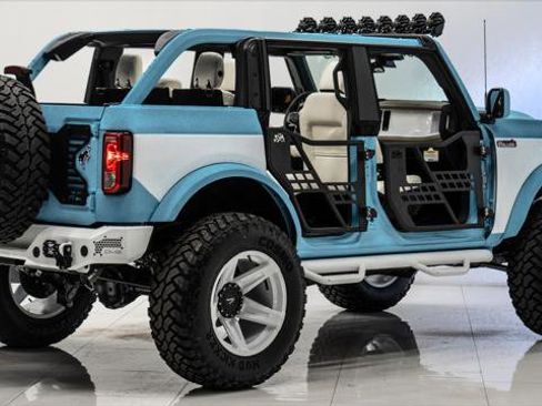 Used 2025 Ford Bronco Big Bend image 32