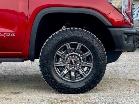 New 2026 GMC Sierra 1500 AT4X image 18