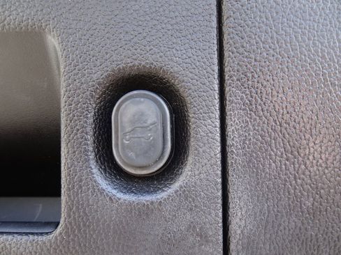 Used 2019 GMC Yukon Denali w/ Denali Ultimate Package image 37