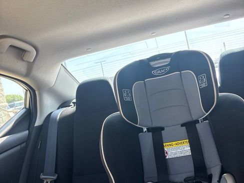 Used 2025 Nissan Sentra S FWD image 13