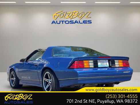 Used 1987 Chevrolet Camaro Z28 RWD image 6
