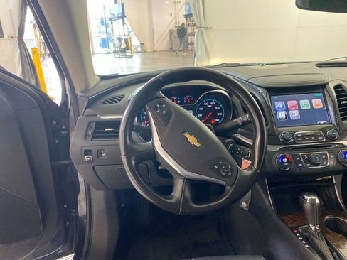 Used 2014 Chevrolet Impala LT FWD image 25