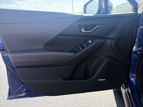 New 2026 Subaru Crosstrek 2.5i Limited AWD/4WD image 9