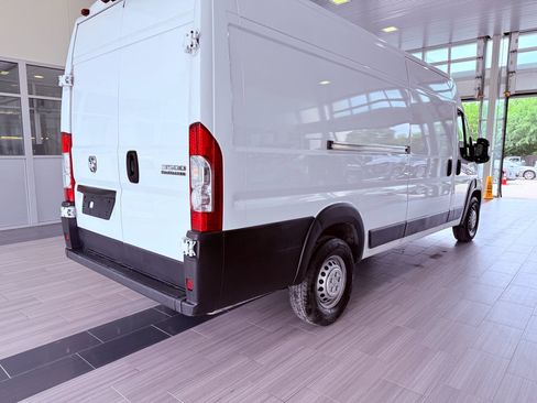 Used 2025 RAM ProMaster 3500 w/ Convenience Group FWD image 5