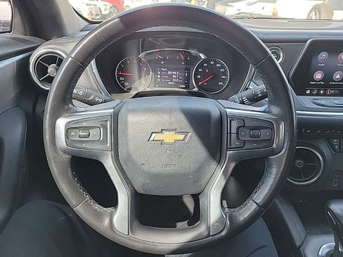 Used 2020 Chevrolet Blazer LT image 18
