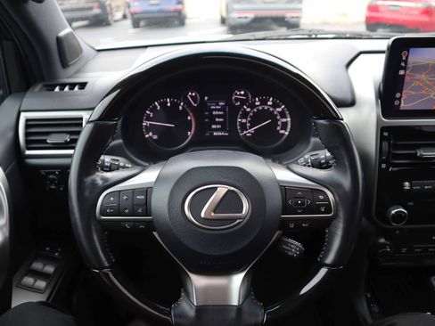 Used 2022 Lexus GX 460 Premium image 15