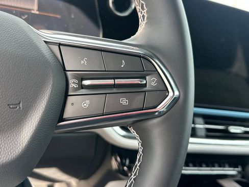 New 2026 Chevrolet Equinox EV LT w/ Convenience Package II image 20