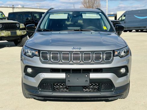 Used 2022 Jeep Compass Latitude image 29