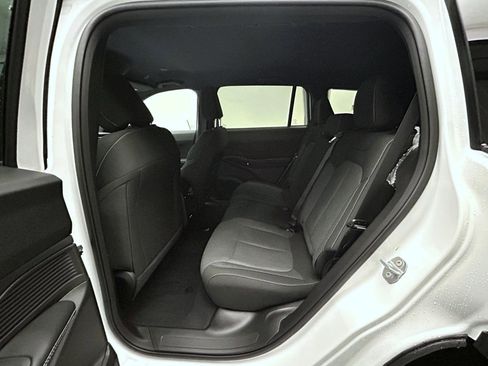 New 2026 Jeep Cherokee Laredo AWD/4WD image 11