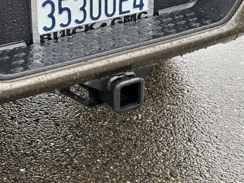 Used 2025 GMC Canyon AT4 w/ Technology Plus Package image 55