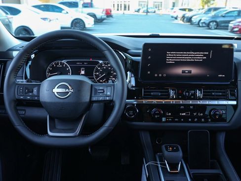 New 2026 Nissan Pathfinder SV image 22